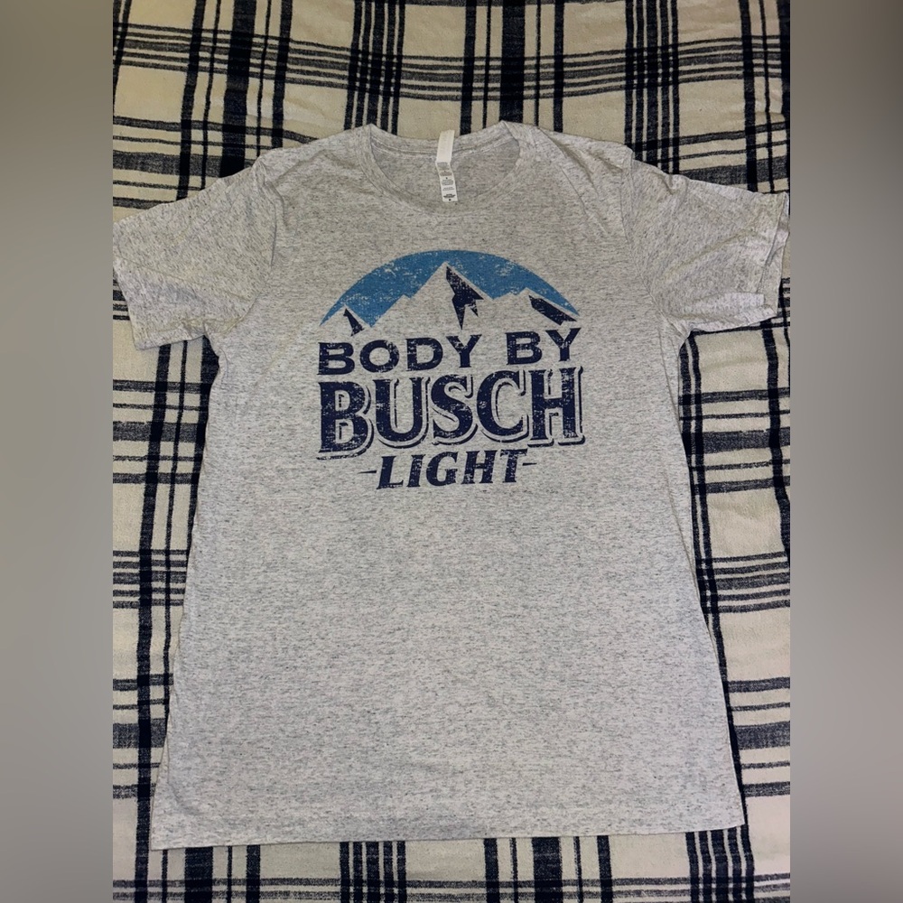 Medium Busch lite shirt